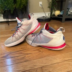 Jordan Chris Paul VIII basketball sneakers, men’s size 11
